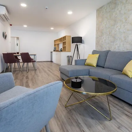 فندق Neka Village