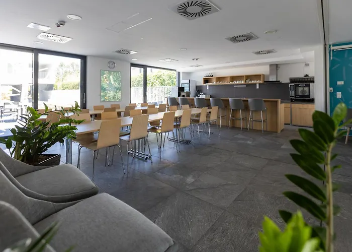 Hotell Neka Village Balatonboglár