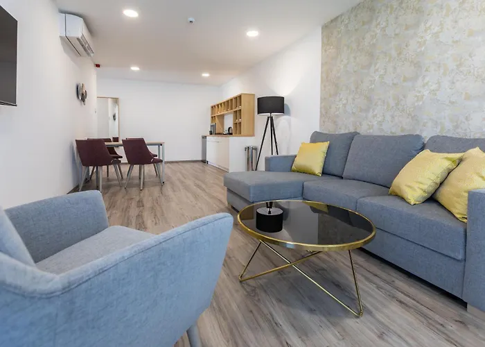 מלון Neka Village